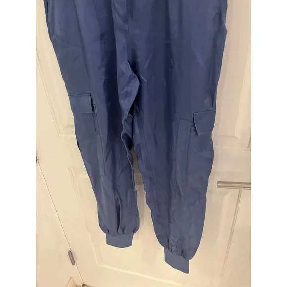 NWOT CINQ À SEPT Giles Cupro Crop Cargo Joggers Blue Thunderstorm Sz SMALL - Picture 7 of 12